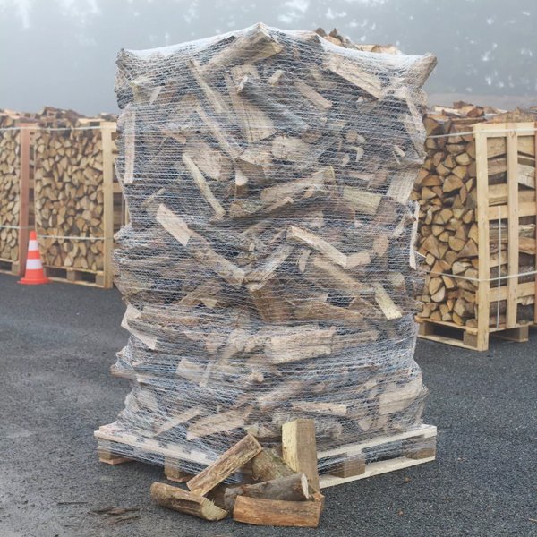 bois de chauffage feuillus durs – buches 40 cm – palette 2m³ 2 bois de chauffage feuillus durs – buches 40 cm – palette 2m³ 2