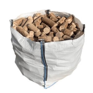 sac en vrac de briquettes de bois