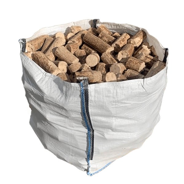 sac en vrac de briquettes de bois